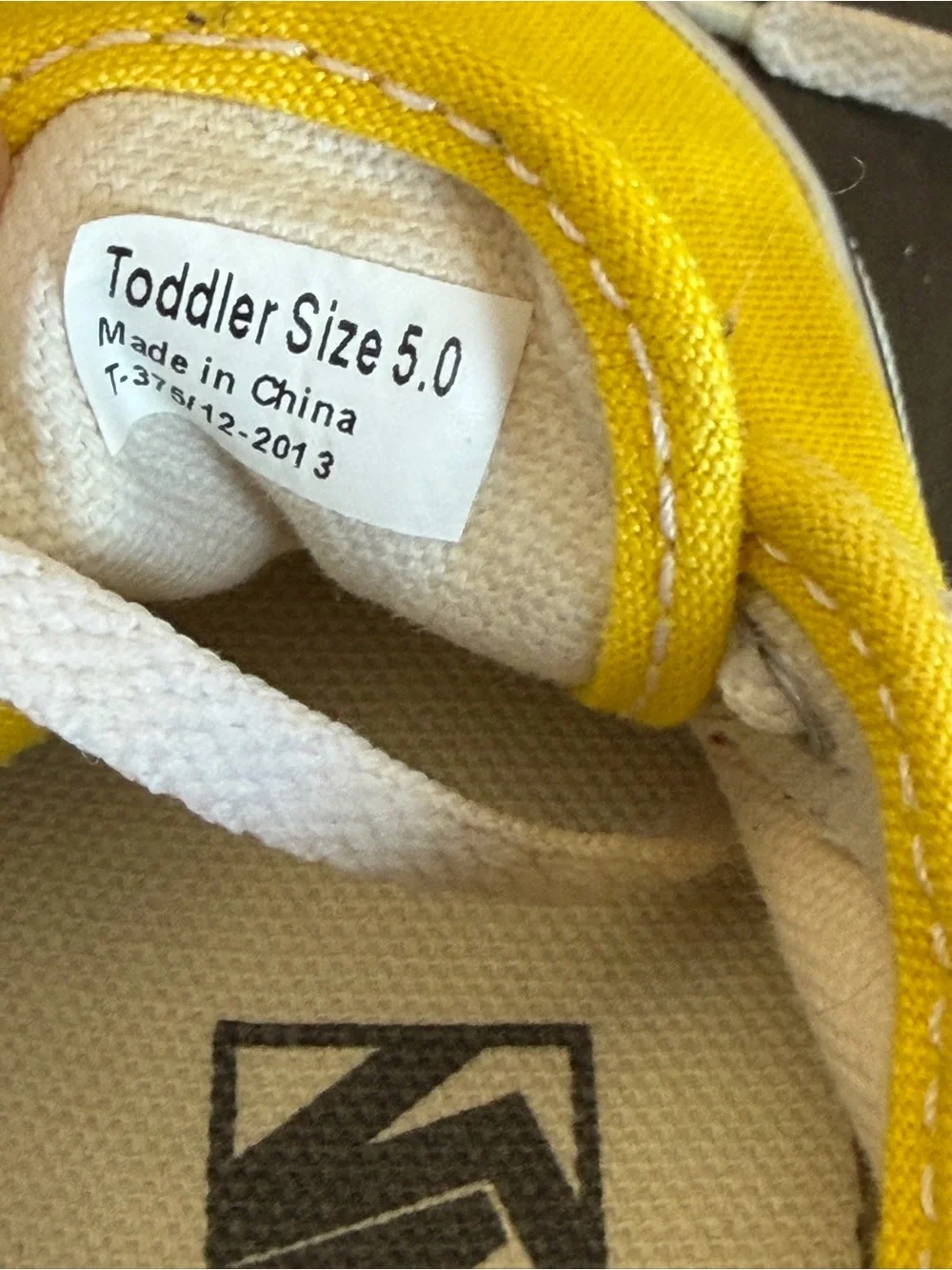 VANS Yellow Canvas Baby Sneakers Laces Low Top Unisex Baby & Toddler Casual SZ 5 - Picture 7 of 8